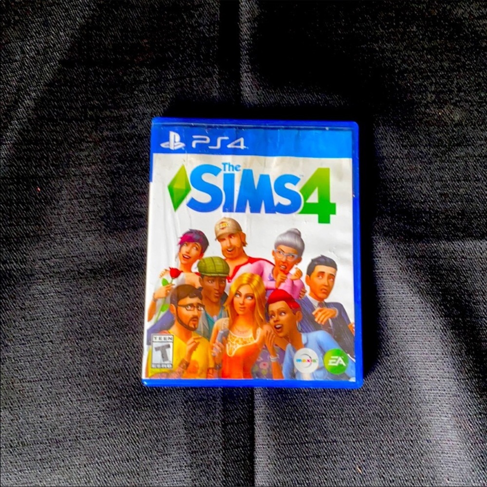 Simms 4 PS4 GAME